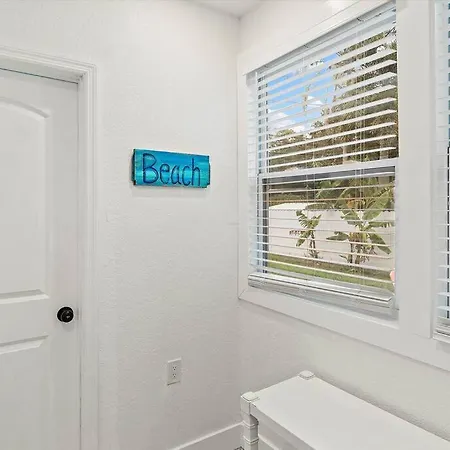 Quaint Gulfport Beach Bungalow Sankt Petersburg Exterior foto